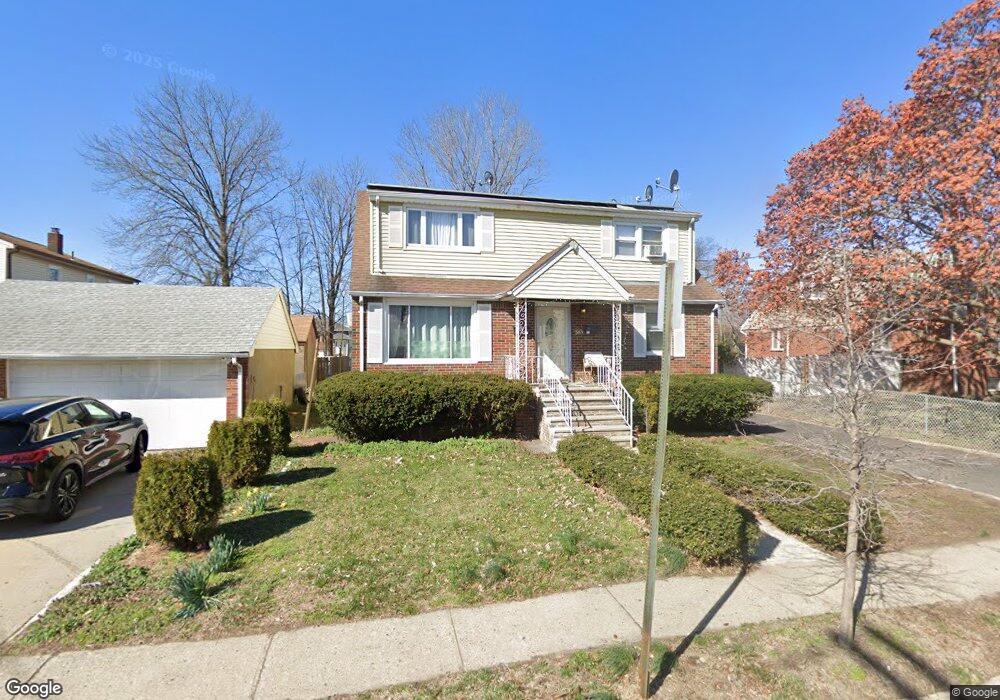 365 Chestnut Ave unit 1, South Hackensack, NJ 07606 - photo 1