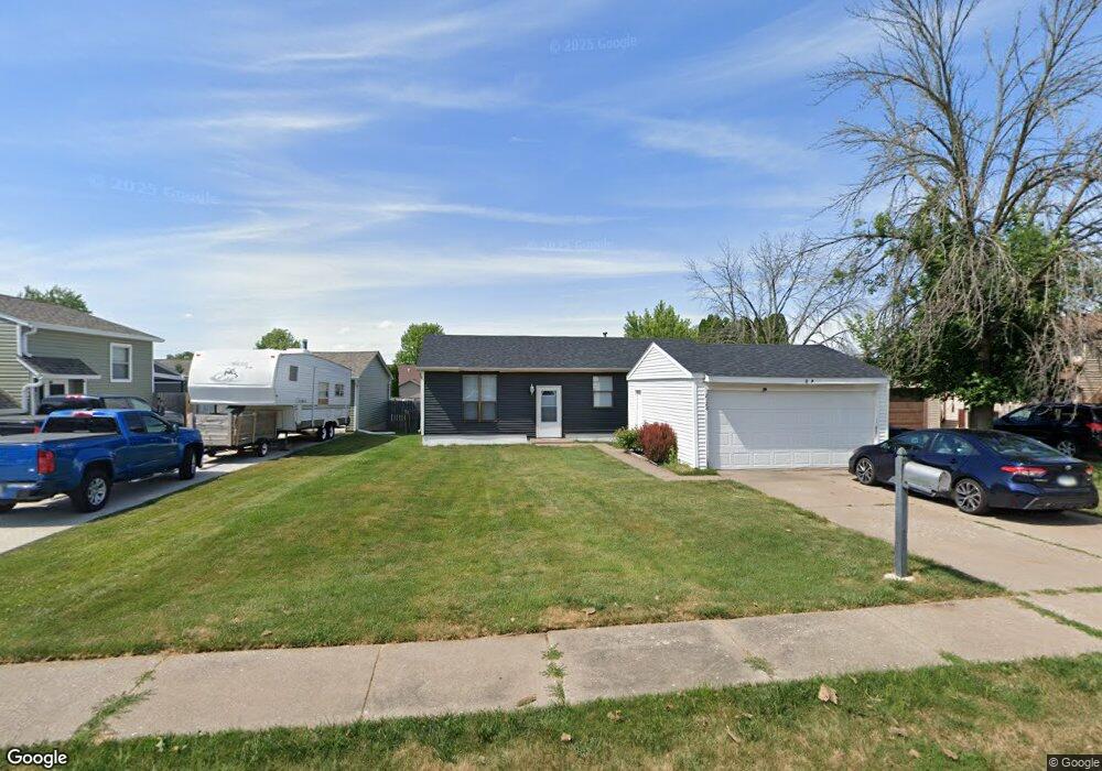 2128 W 58th St, Davenport, IA 52806 - photo 1