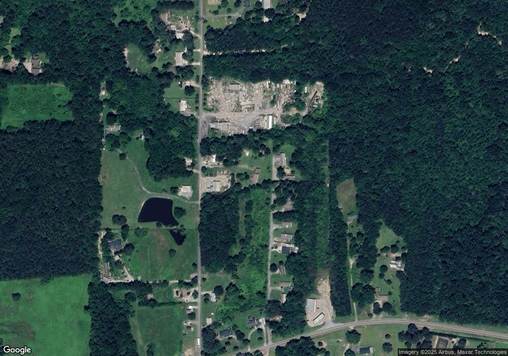 227 Newtown Rd NE, Calhoun, GA 30701 - photo 1