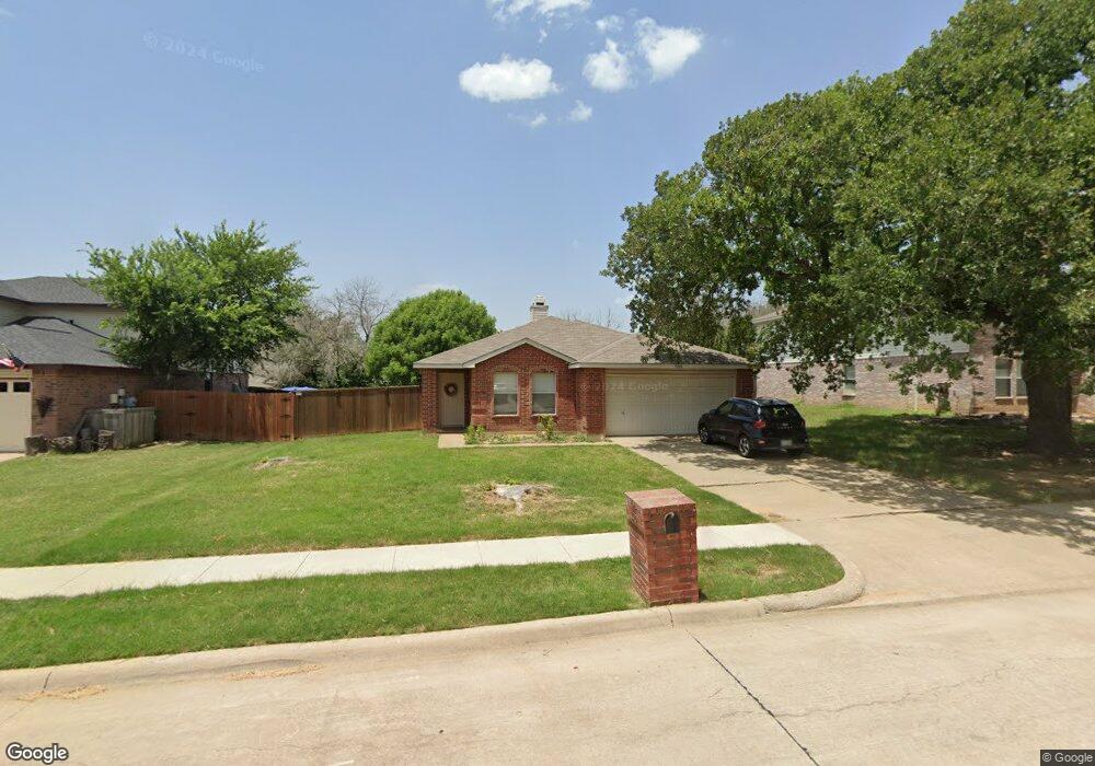 9208 Glen Falls Ln, Denton, TX 76210 - photo 1