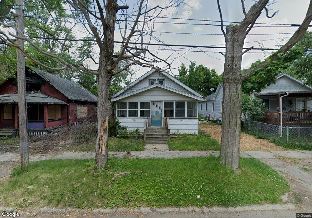 1817 Wyoming Ave, Flint, MI 48506 - photo 1