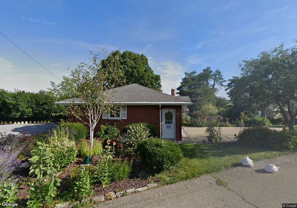 1938 Brodview St, Aliquippa, PA 15001 - photo 1