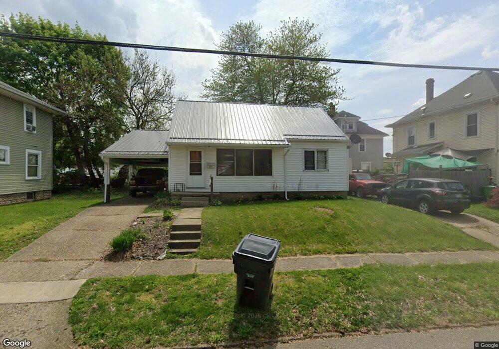 321 Elm St, Coshocton, OH 43812 - photo 1