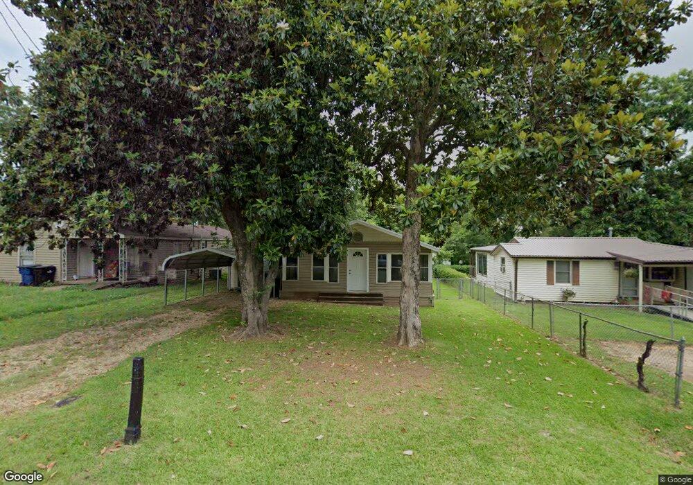 1054 Dubois St, Denison, TX 75020 - photo 1