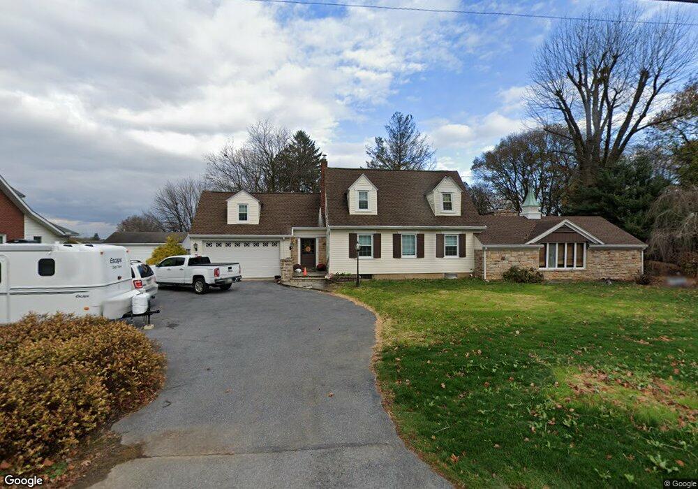 840 S Forge Rd, Palmyra, PA 17078 - photo 1