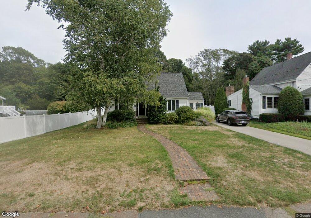 55 Hartsuff St, Rockland, MA 02370 - photo 1