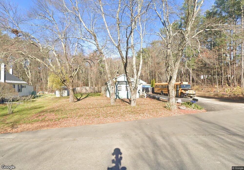 13 Sanborn Rd, Londonderry, NH 03053 - photo 1