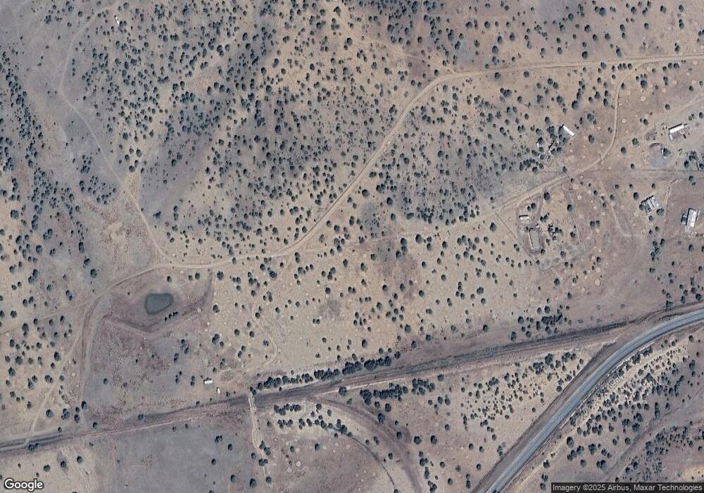 152 N Bernadines Way unit 152, Ash Fork, AZ 86320 - photo 1