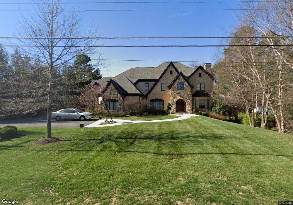 6611 Brawner St, McLean, VA 22101 - photo 1