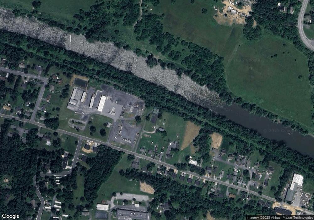 230 W Duck St, Front Royal, VA 22630 - photo 1