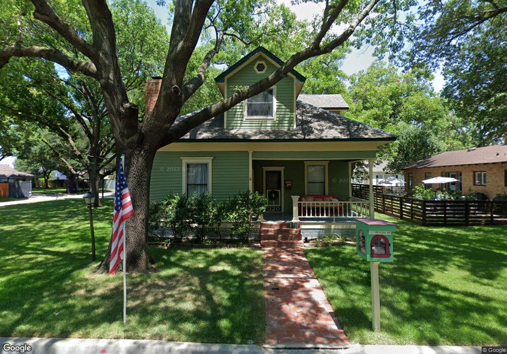 320 S Red River St, Gainesville, TX 76240 - photo 1