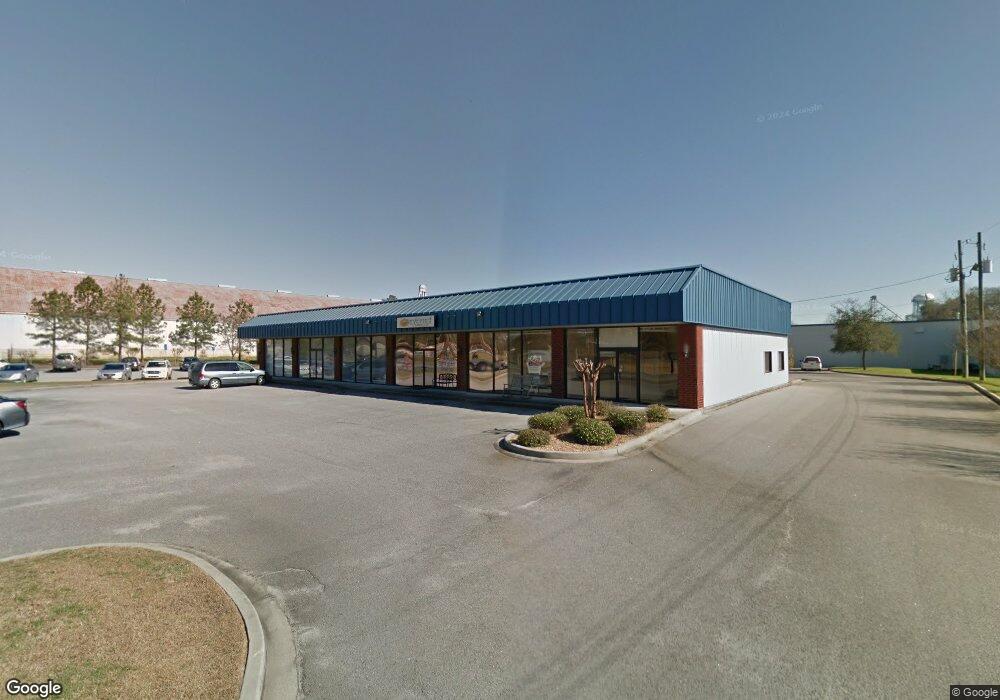 606 S Zetterower Ave, Statesboro, GA 30458 - photo 1