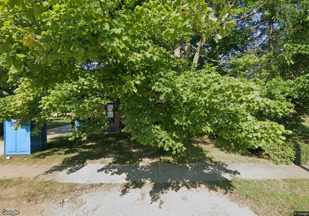 1214 N 11th St, Niles, MI 49120 - photo 1