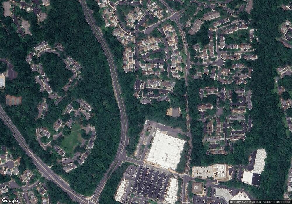 10221 Faire Commons Ct, Burke, VA 22015 - photo 1