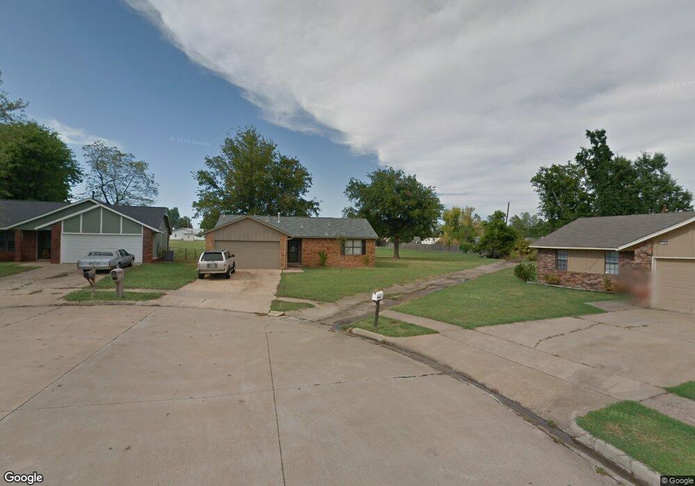 1135 N Hickory Dr, Broken Arrow, OK 74012 - photo 1