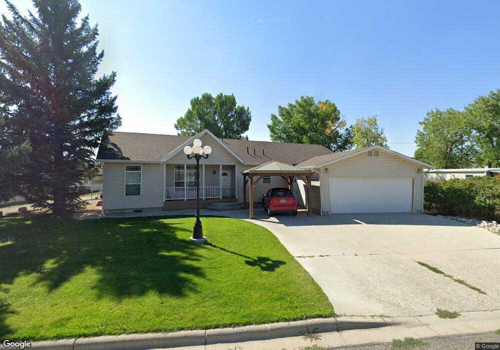 715 E 1st Ave N, Columbus, MT 59019 - photo 1