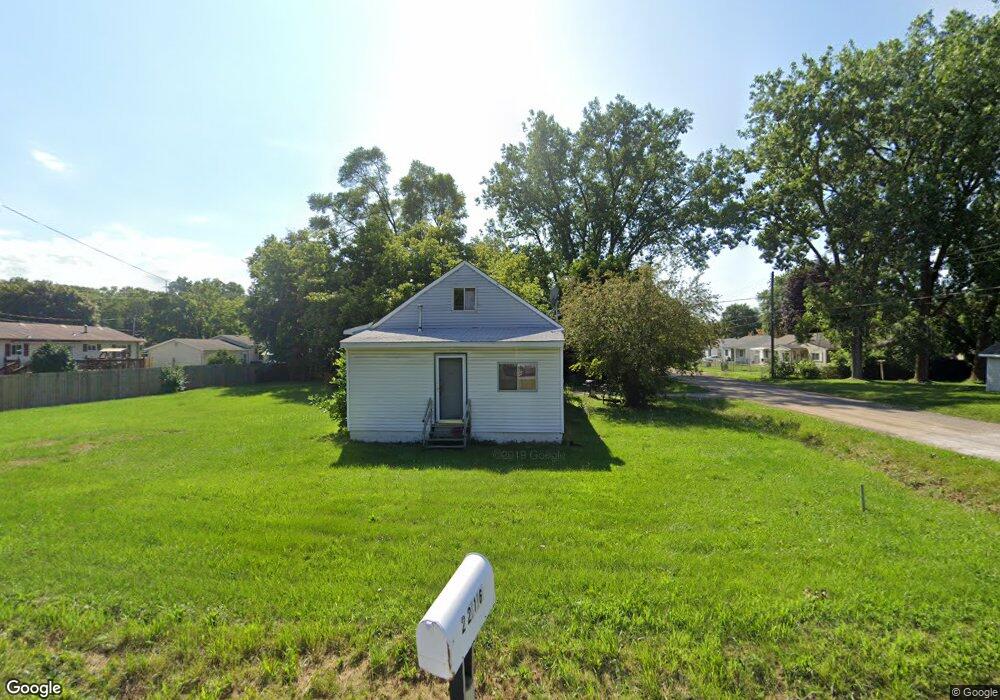 2216 S Graham Rd, Flint, MI 48532 - photo 1