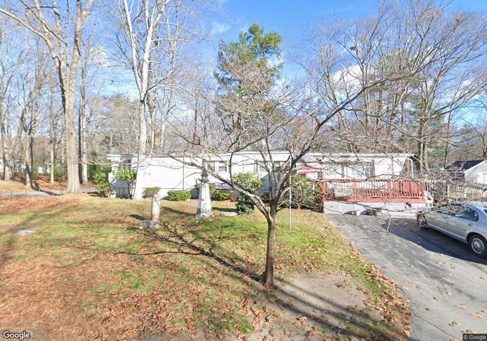 29 Brown Ave, Seabrook, NH 03874 - photo 1