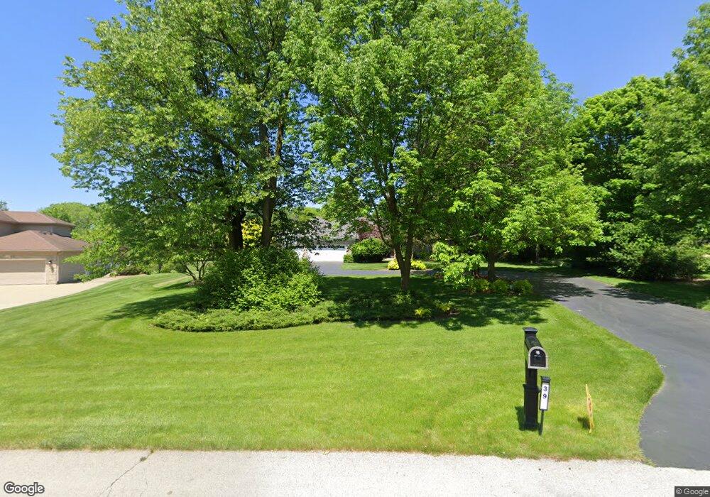 39 Crestview Dr, Oswego, IL 60543 - photo 1