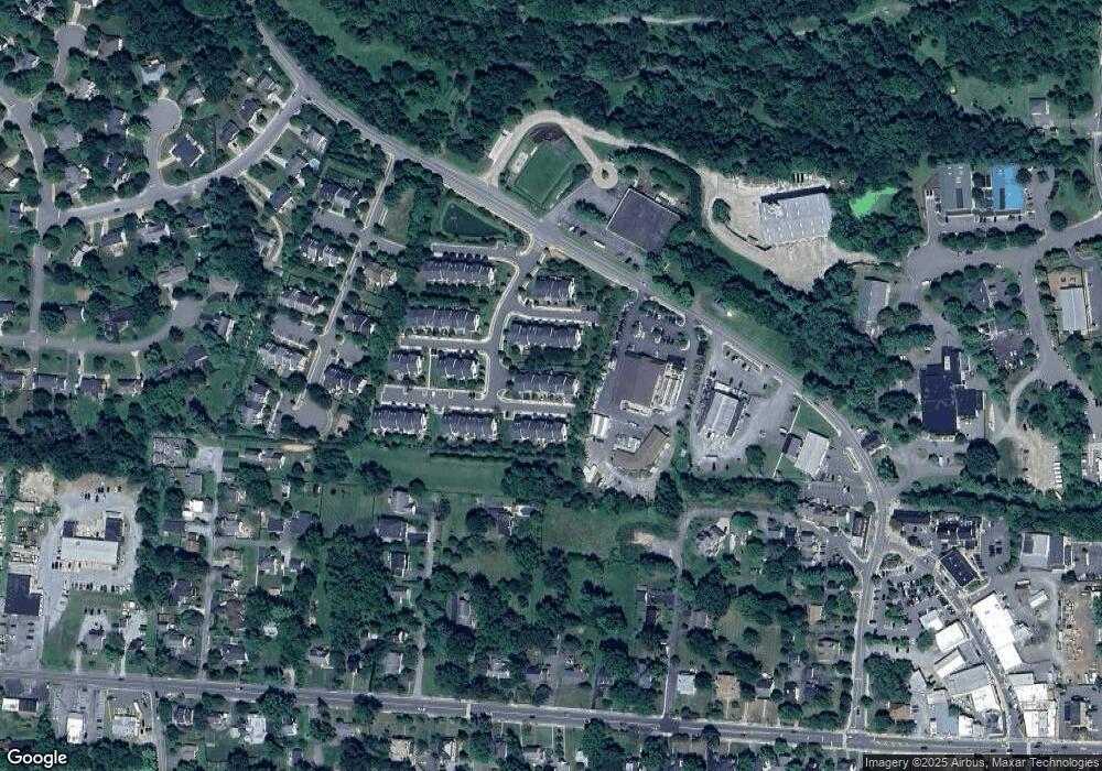 206 Croft Square, Purcellville, VA 20132 - photo 1