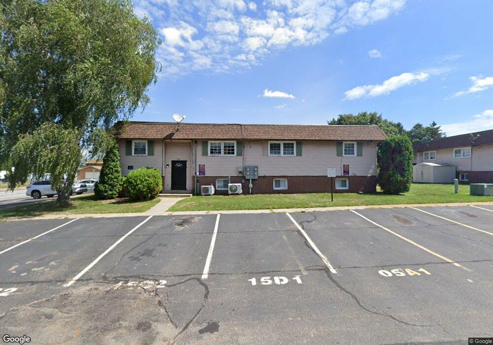 1015 Lincoln St, Hazleton, PA 18201 - photo 1