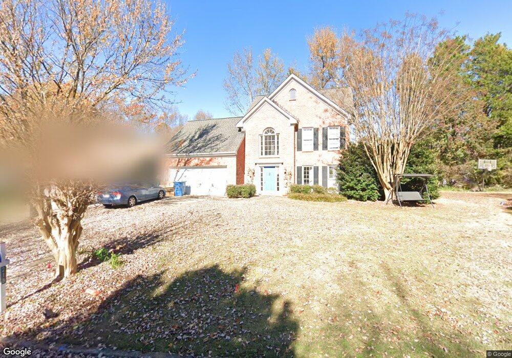 215 Jones Bridge Place Cir, Alpharetta, GA 30022 - photo 1