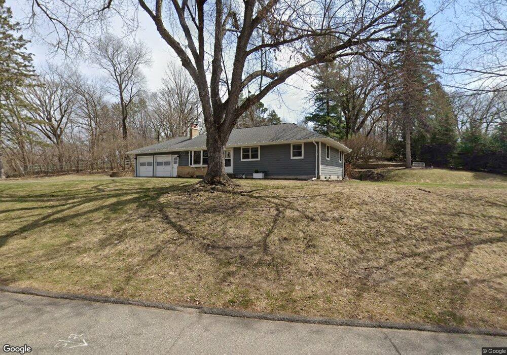 15607 Randall Ln, Minnetonka, MN 55345 - photo 1