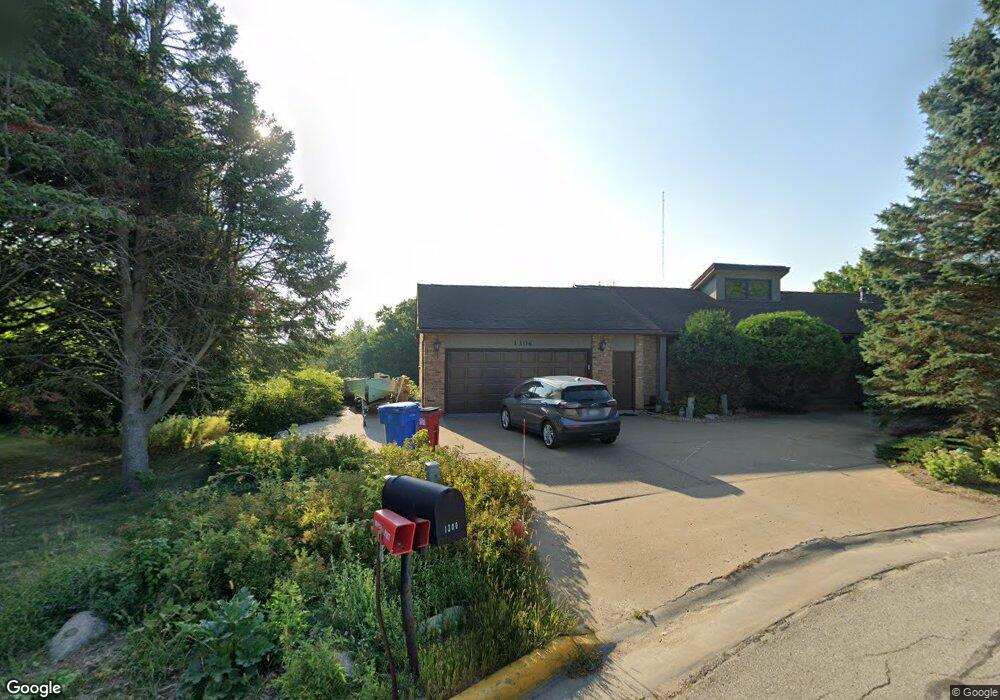 1306 Skyline Dr, Winona, MN 55987 - photo 1