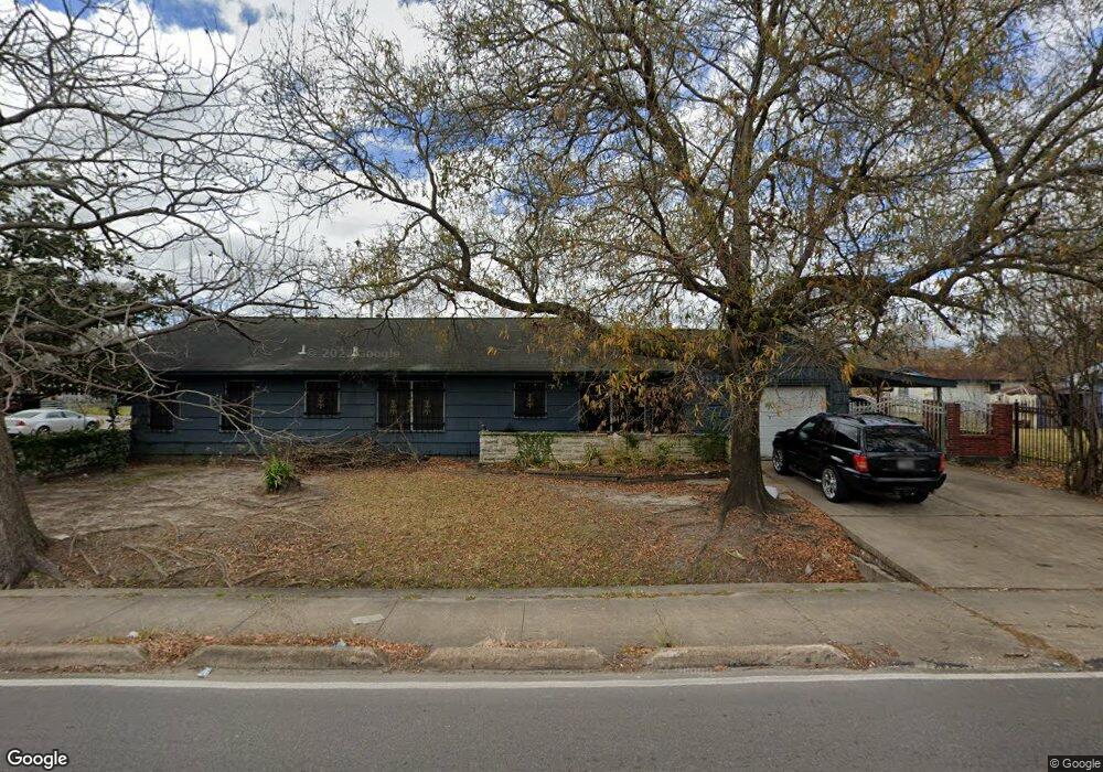 4059 Sue Ellen St, Houston, TX 77087 - photo 1