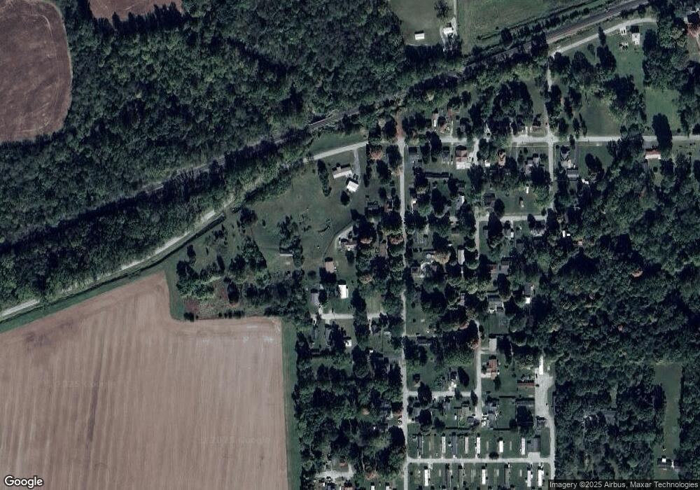 555 W Monroe St, Andrews, IN 46702 - photo 1