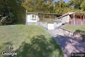 225 Bennett Dr, Weirton, WV 26062