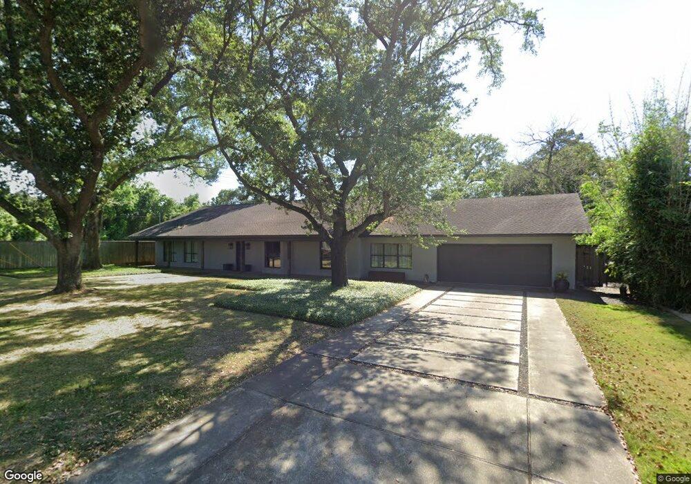 1137 Gardendale Dr, Houston, TX 77018 - photo 1
