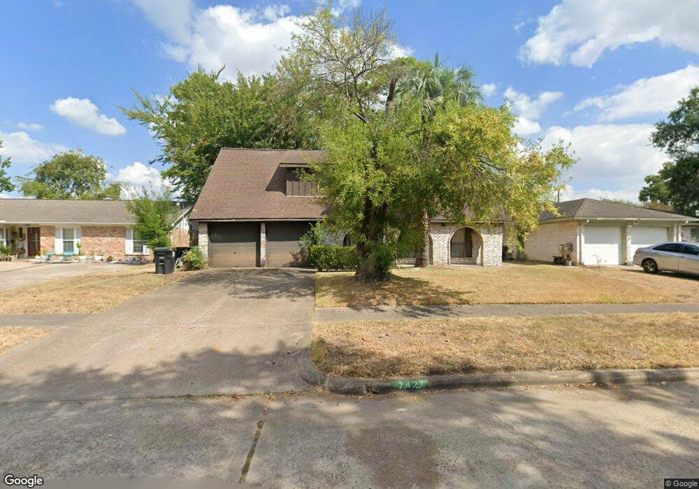 7427 Tall Pines Dr, Houston, TX 77088 - photo 1