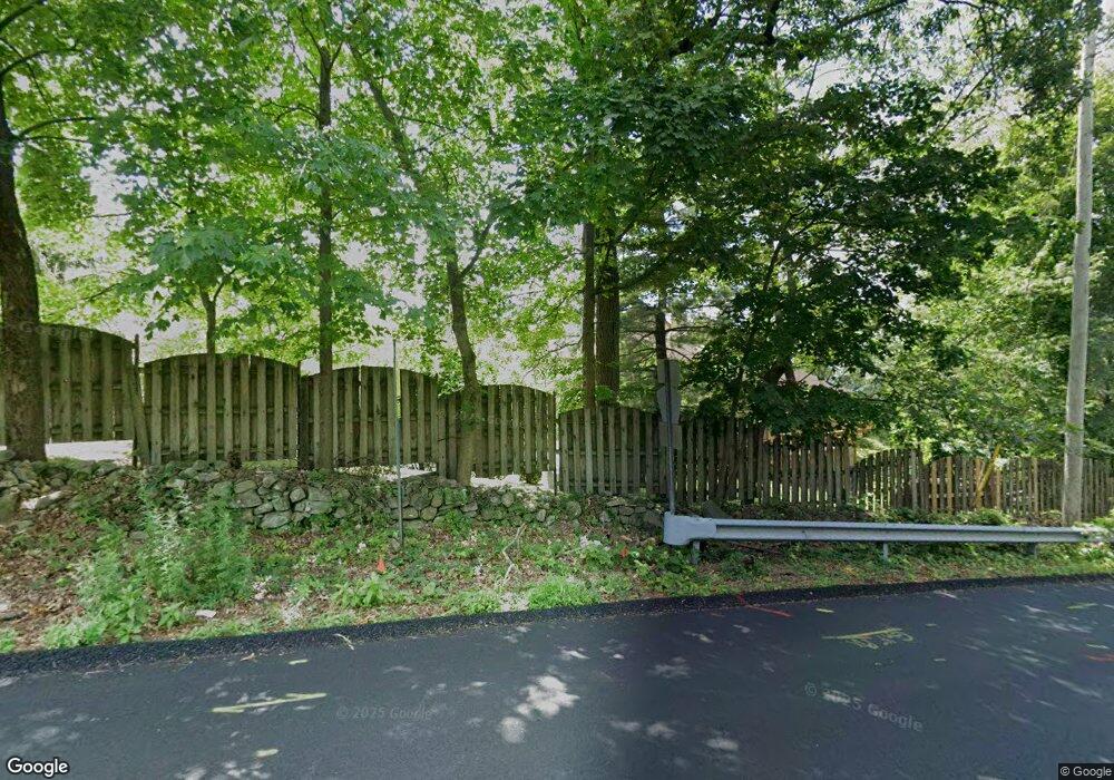 7 Arapaho Ct, Suffern, NY 10901 - photo 1