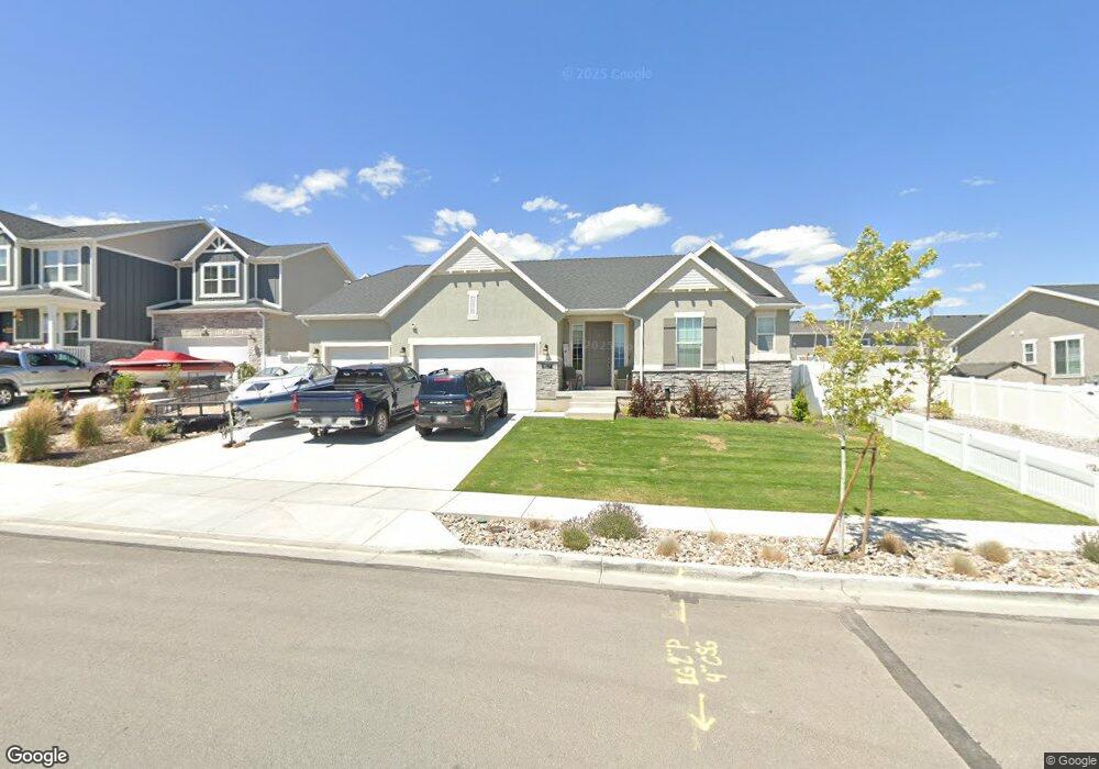 8132 S 6730 W, West Jordan, UT 84081 - photo 1
