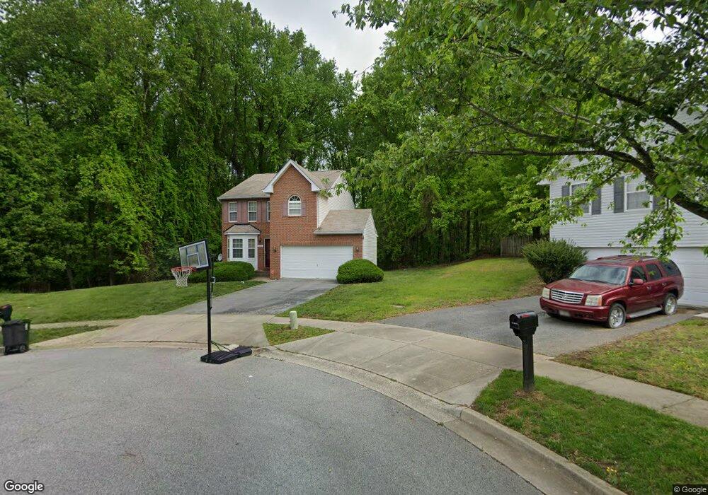 2002 Whispering Willow Ct, Temple Hills, MD 20748 - photo 1