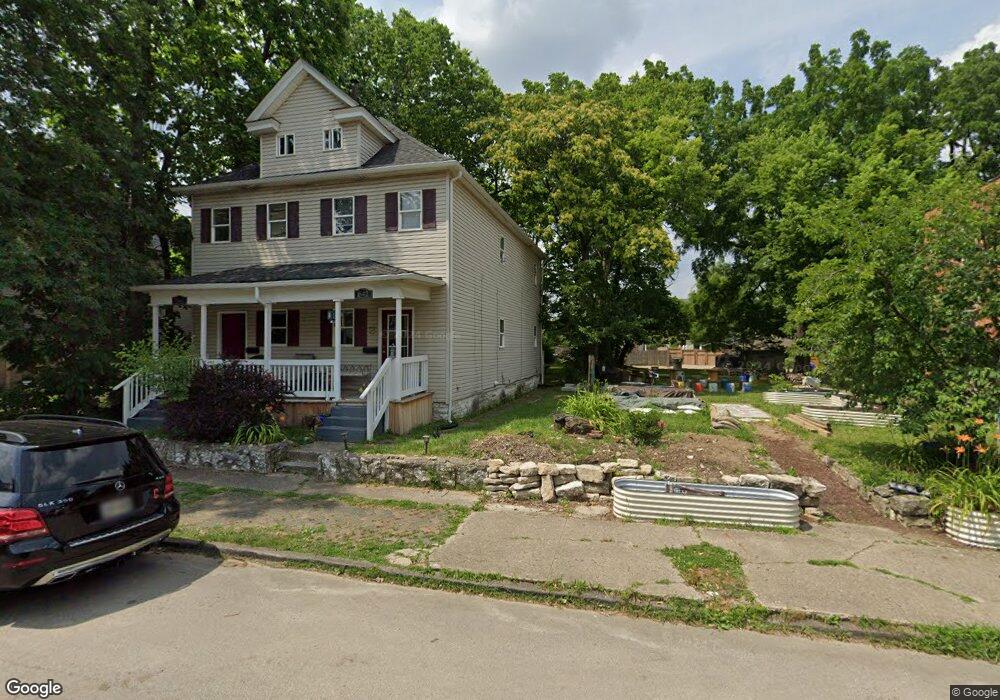 1540 Oak St unit 42, Columbus, OH 43205 - photo 1