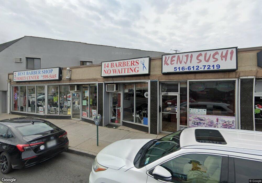 421 Sunrise Hwy unit 7, Lynbrook, NY 11563 - photo 1