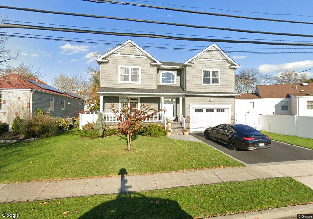 3359 Bayfield Blvd, Oceanside, NY 11572 - photo 1