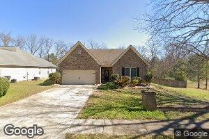 105 Gemstone Ct, Warner Robins, GA 31093