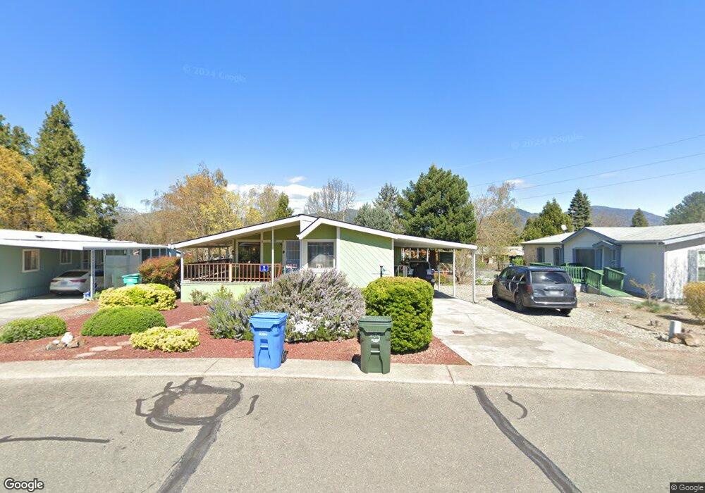 1034 Lee Roze Ln, Grants Pass, OR 97527 - photo 1