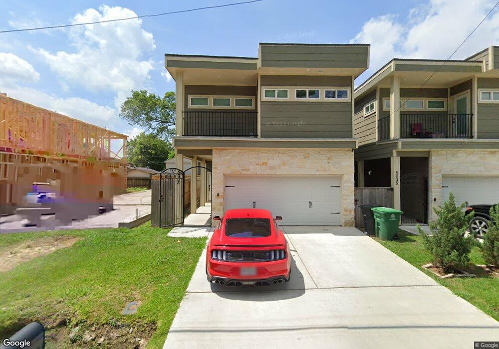 5033 Creekmont Dr, Houston, TX 77091 - photo 1