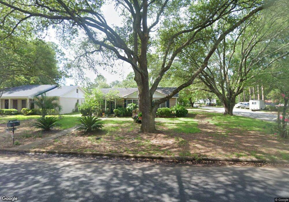 1518 W Highland Ave, Albany, GA 31707 - photo 1