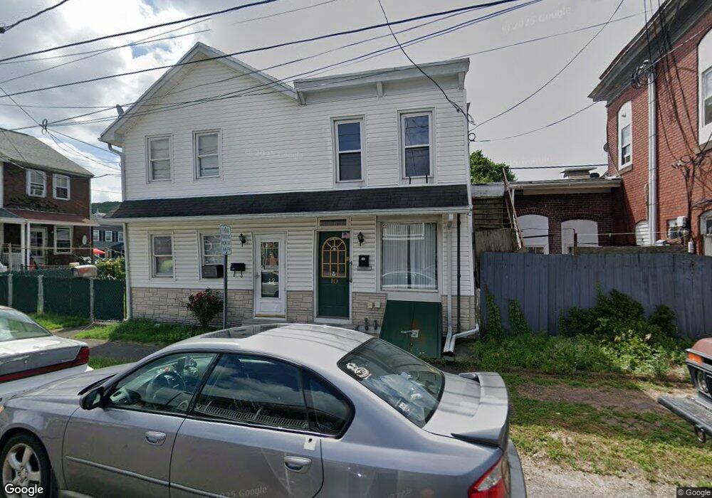 10 E Carroll St unit Front, Saint Clair, PA 17970 - photo 1