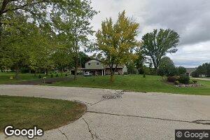 21920 W Birchwood Dr, Lannon, WI 53046