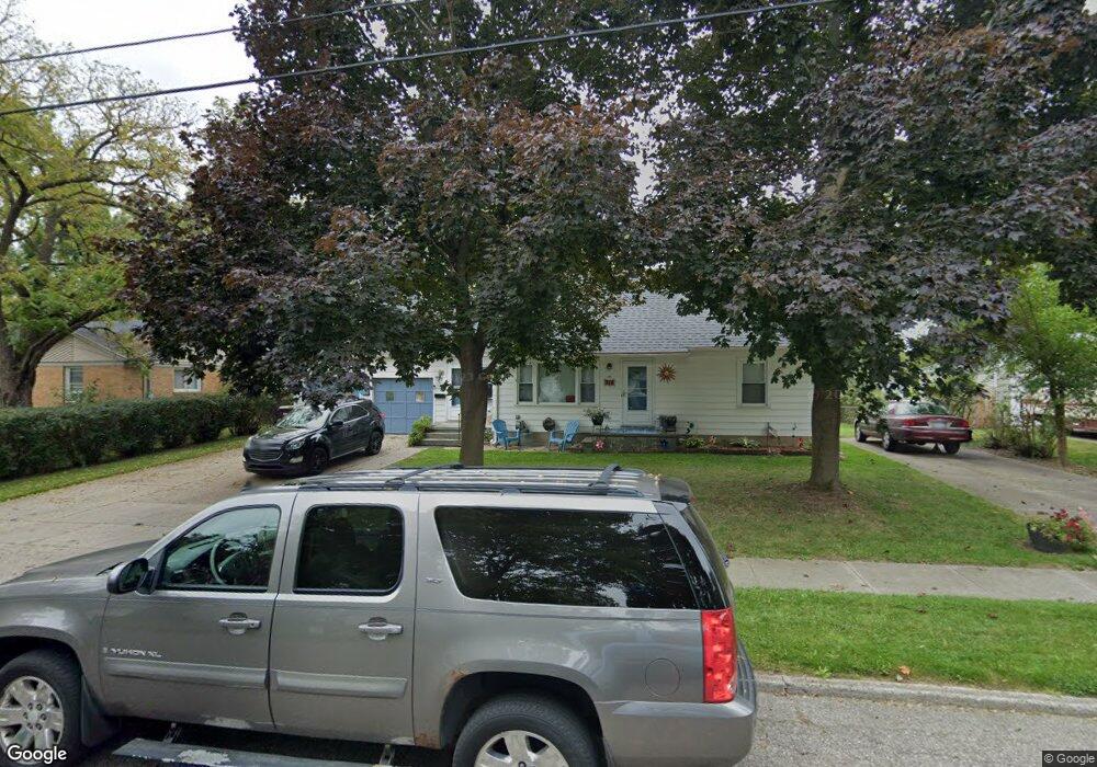718 Julia St, Lansing, MI 48910 - photo 1