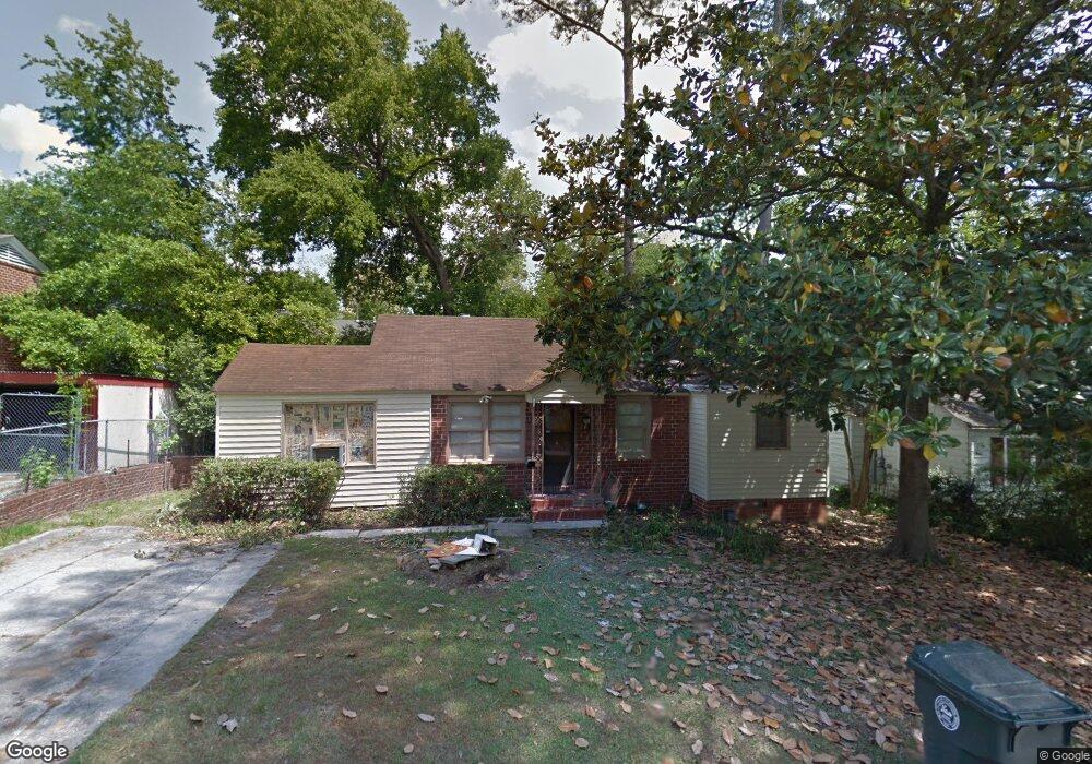 1057 Clay Ave, Macon, GA 31211 - photo 1