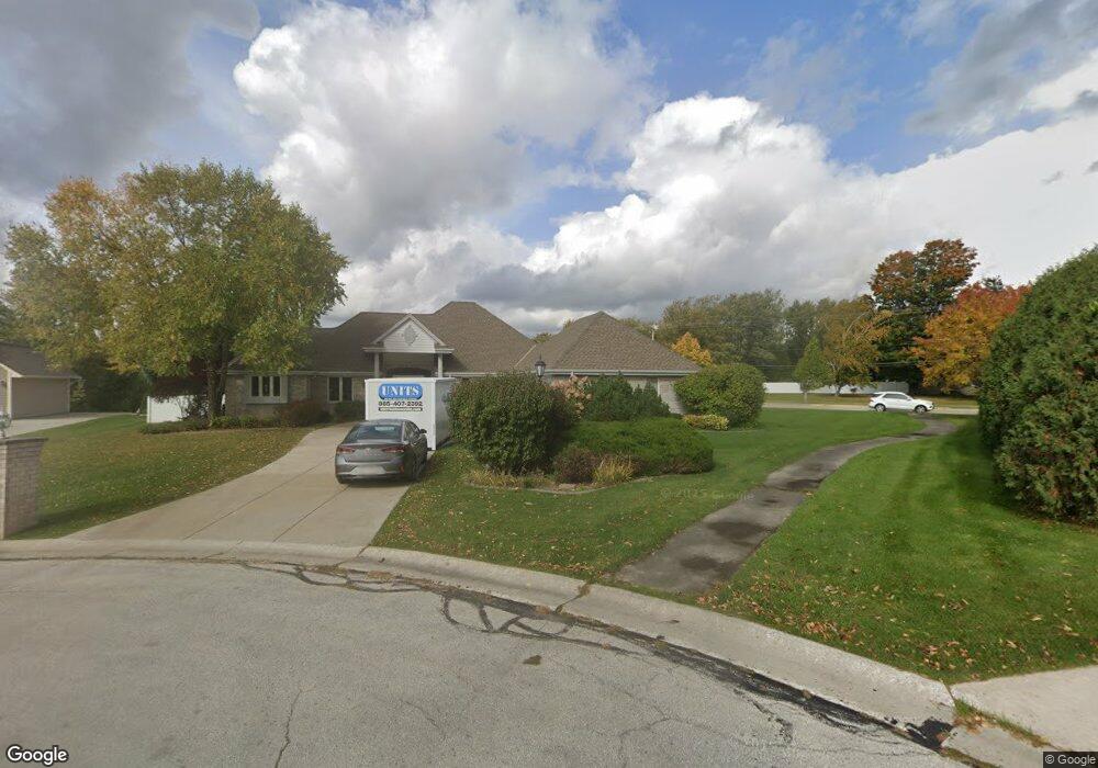 W144N7173 Terrace Dr, Menomonee Falls, WI 53051 - photo 1