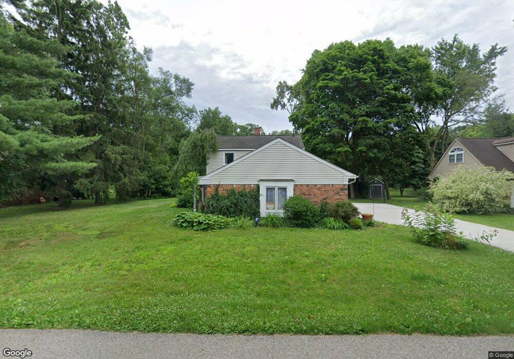 7227 Arrowood Dr, West Bloomfield, MI 48324 - photo 1