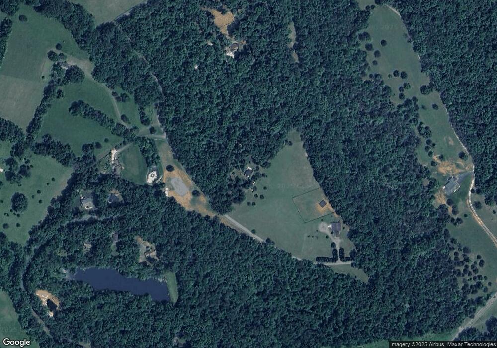 332 Stonegate Ln, Nellysford, VA 22958 - photo 1